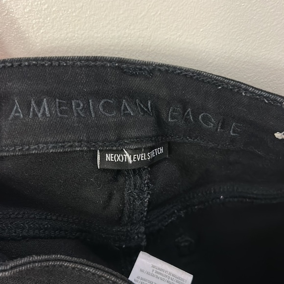 American Eagle Women’s Distress Jeans Black Size 00 Short - Picture 6 of 7
